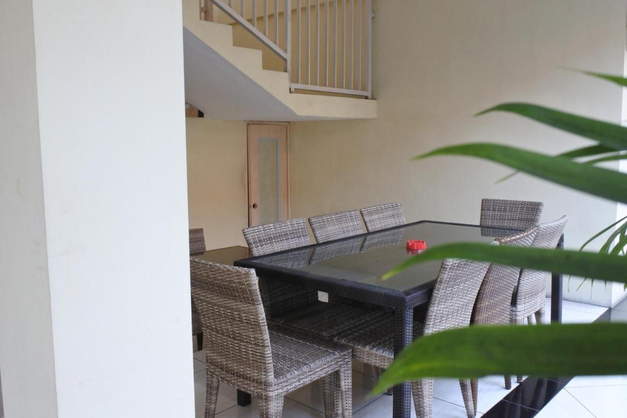Morse Guest House Malang Buitenkant foto